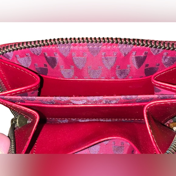 Longchamp Leather Wristlet Wallet Dark Red Zipper Closure 5 X 3 1/2 Inches - Picture 8 of 8